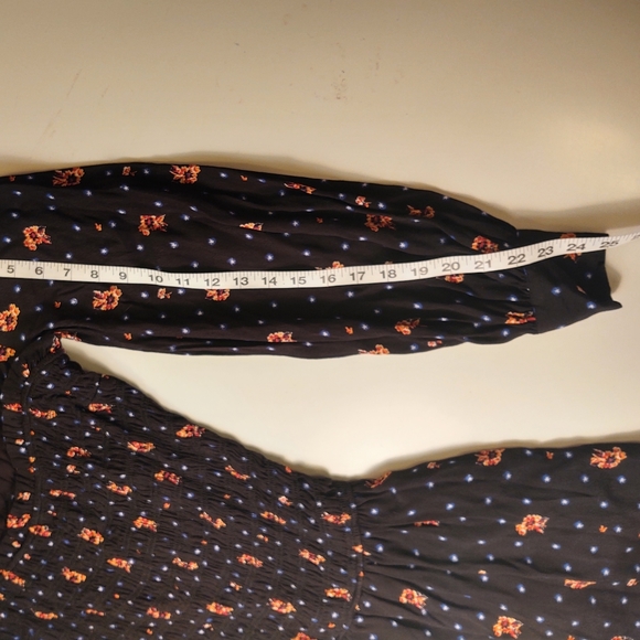 NWT FREE PEOPLE Black Floral Star Pattern Smocked Bodice Mini Dress Size XSmall - Picture 13 of 13